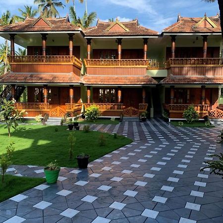 Royal Kazbay Beach Resort Varkala Bagian luar foto