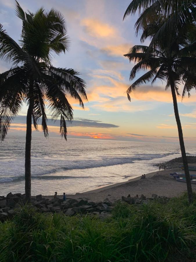 Royal Kazbay Beach Resort Varkala Bagian luar foto