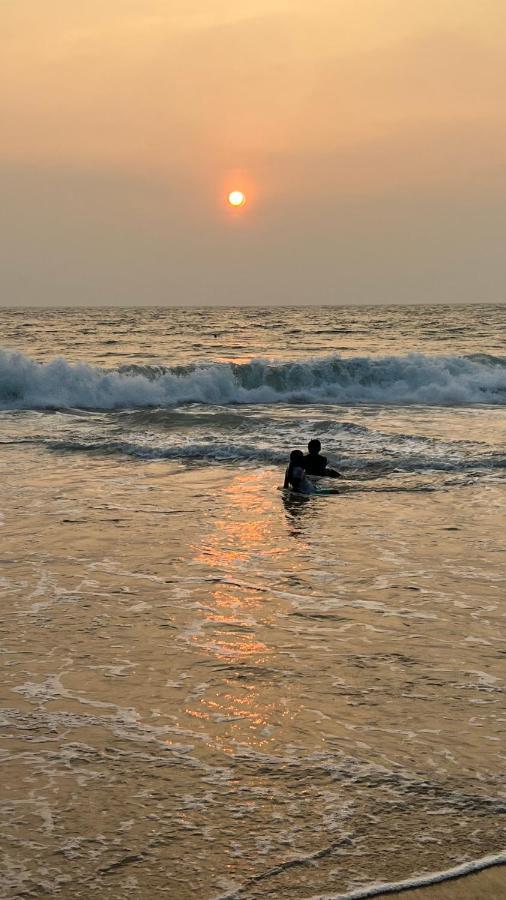 Royal Kazbay Beach Resort Varkala Bagian luar foto