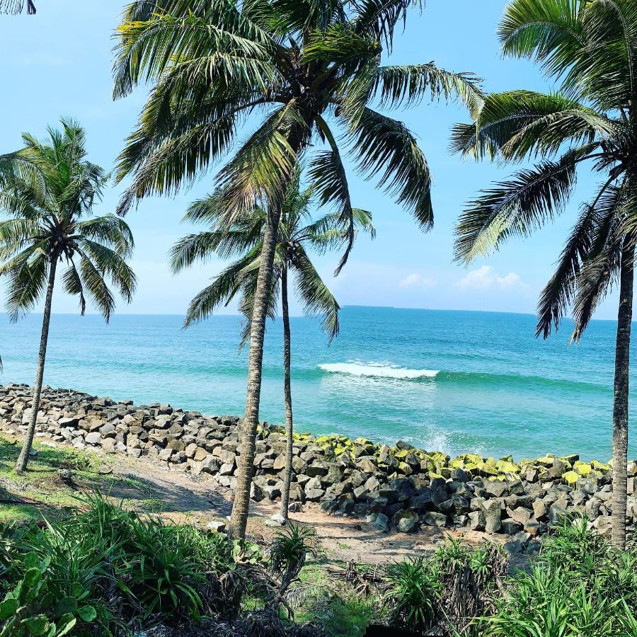 Royal Kazbay Beach Resort Varkala Bagian luar foto