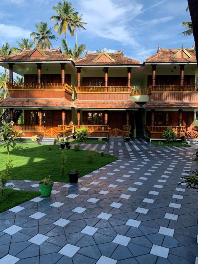 Royal Kazbay Beach Resort Varkala Bagian luar foto